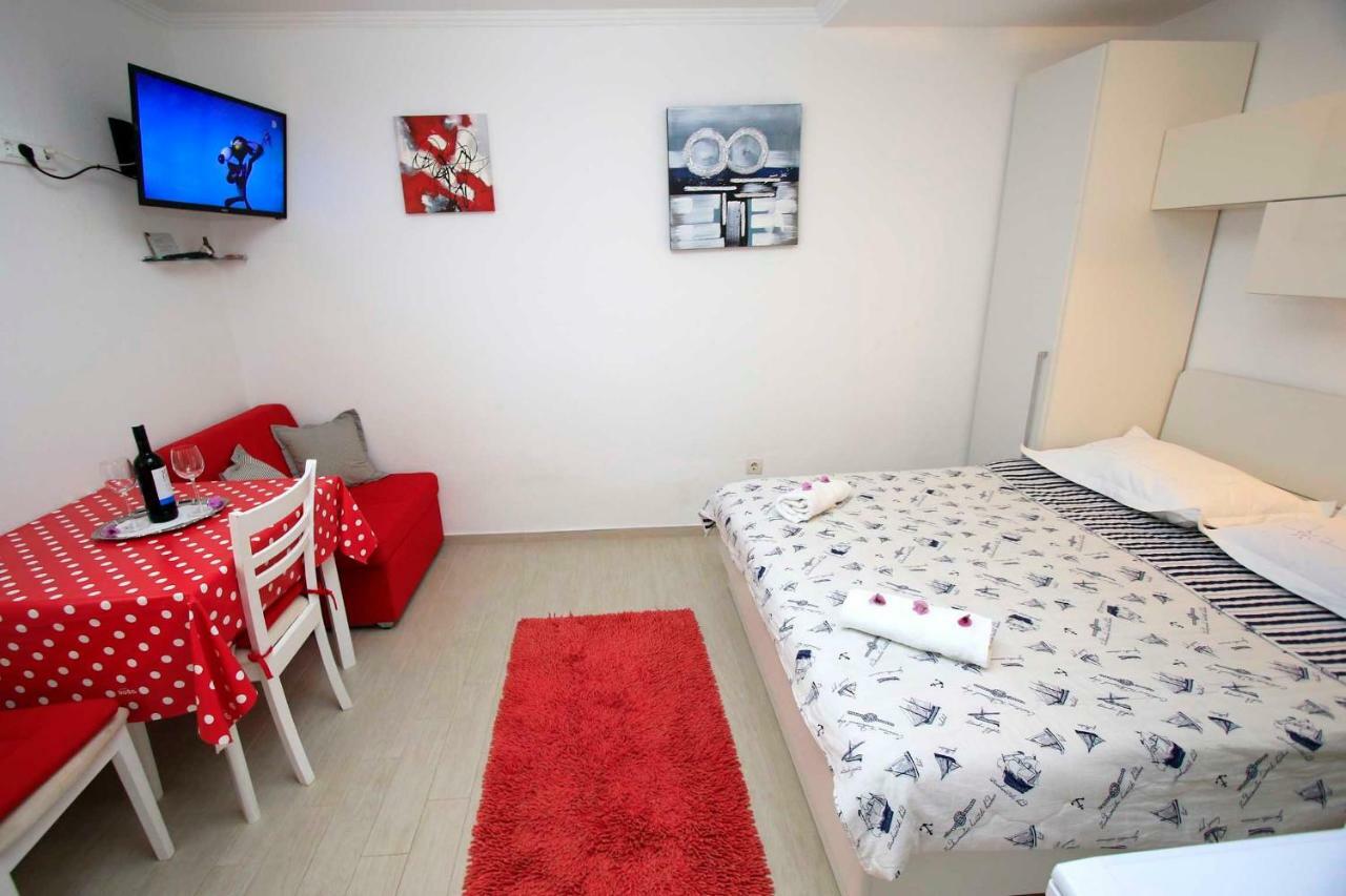 Apartmani Ivona & Ivo 马卡尔斯卡 外观 照片