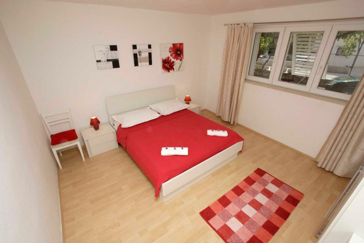 Apartmani Ivona & Ivo 马卡尔斯卡 外观 照片