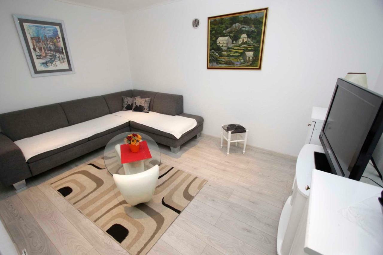 Apartmani Ivona & Ivo 马卡尔斯卡 外观 照片